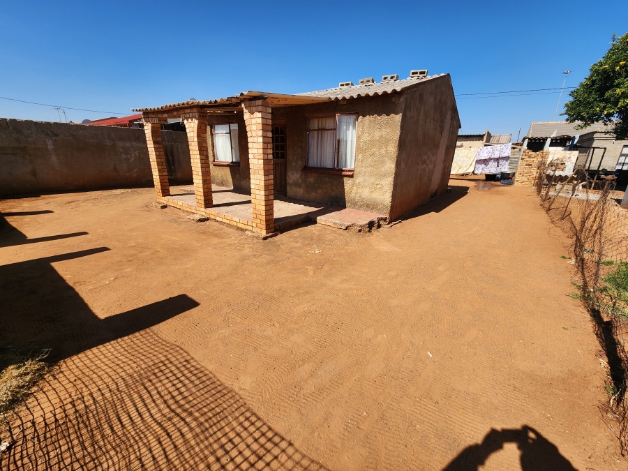 2 Bedroom Property for Sale in Khuma North West